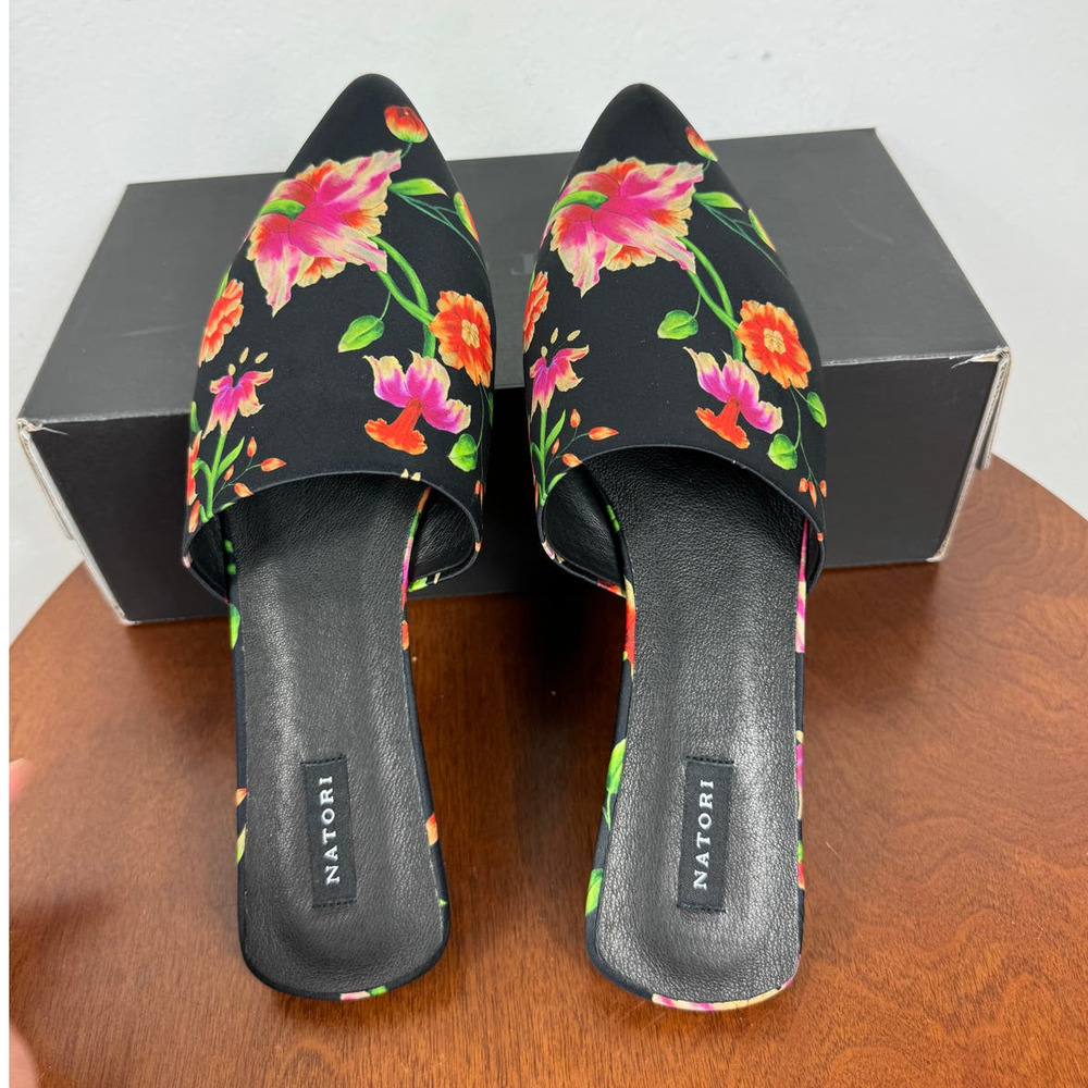 Natori Adore Chicayo Satin Slide Size 9 - Picture 2 of 7